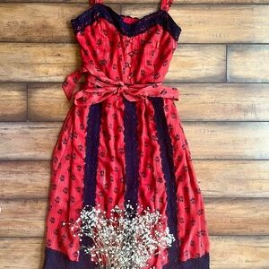 SOLD Red black lace gunne sax style prairie dress 🥀
